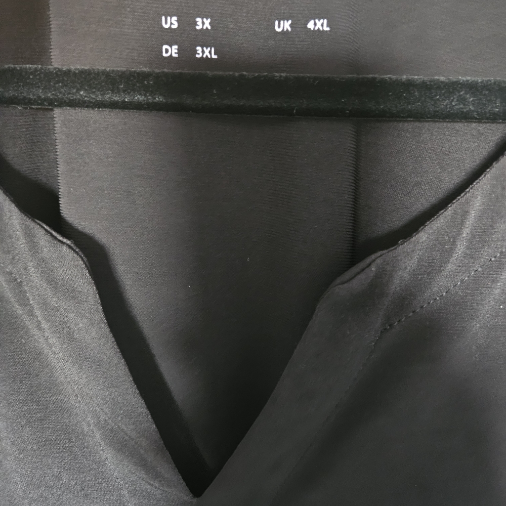 Susan Graver Black Long Sleeve V-Neck Tunic Shirt - Picture 2 of 4